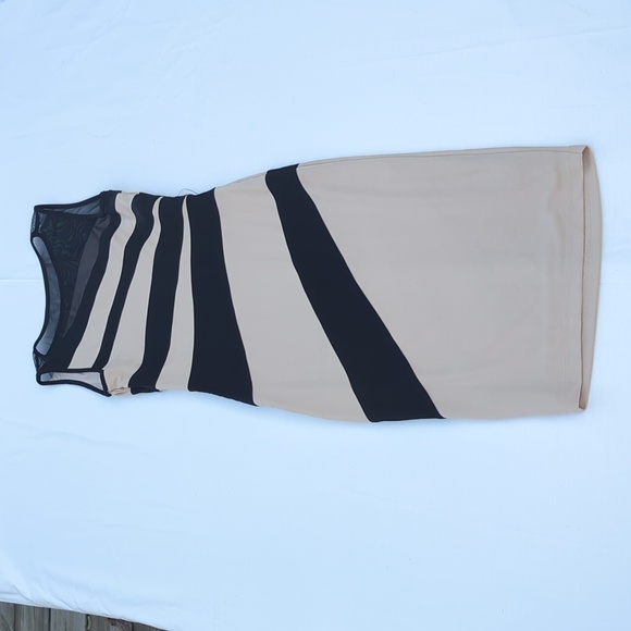 Marciano Black and Cream Dress - Picture 9 of 10